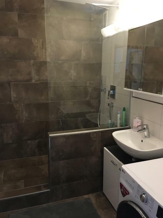 Ferienwohnung Anna-Lena Friedrichshafen Esterno foto